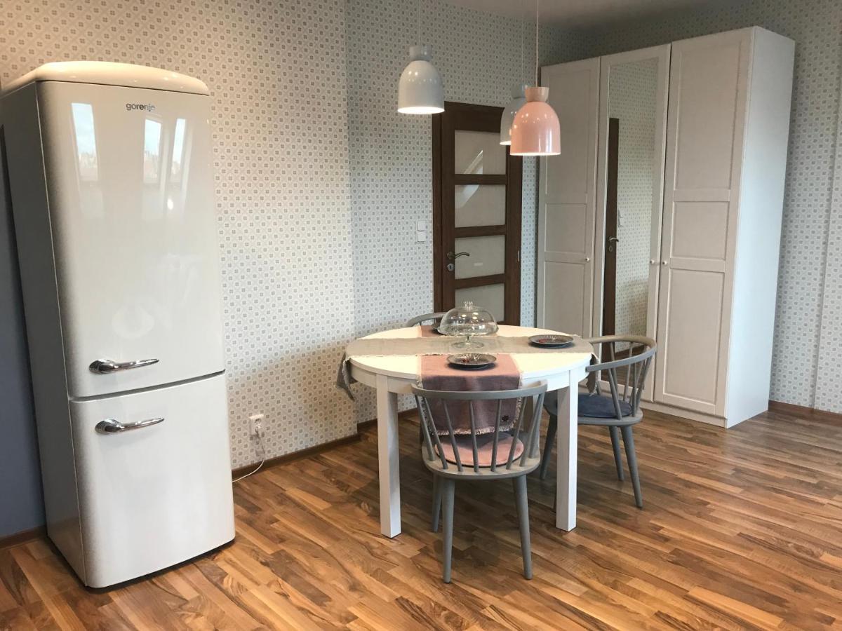 Attic Apartment On Waterfront / View / Netflix 布拉格 外观 照片